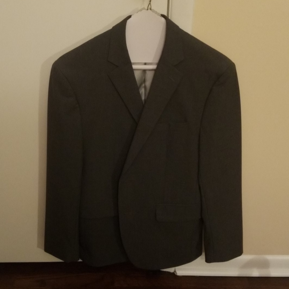J.F. Ferrar Grey Suitcoat
